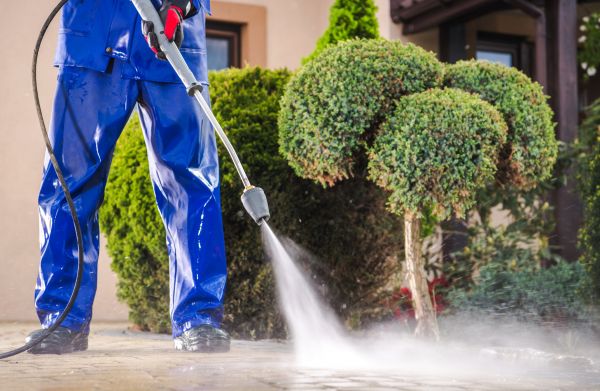 Driveway Cleaning in Springfield