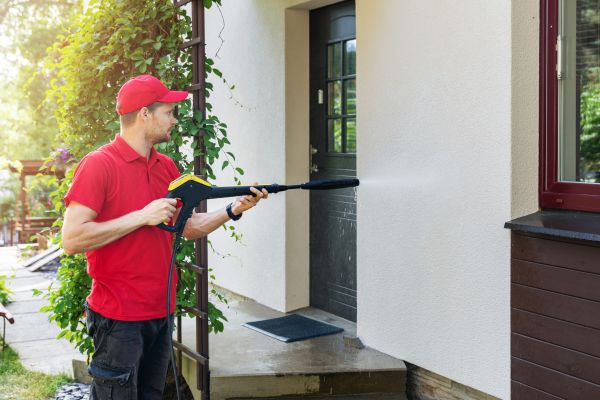 Building Exterior Cleaning in Springfield