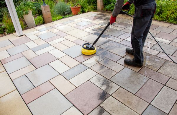 Patio Washing in Springfield
