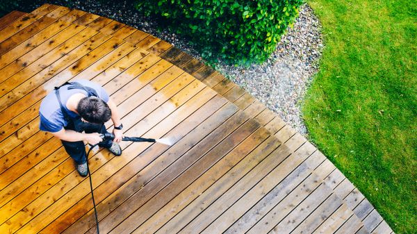 Deck Pressure Cleaning in Springfield