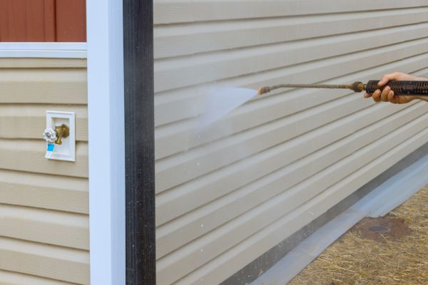 Townhouse Exterior Cleaning in Springfield