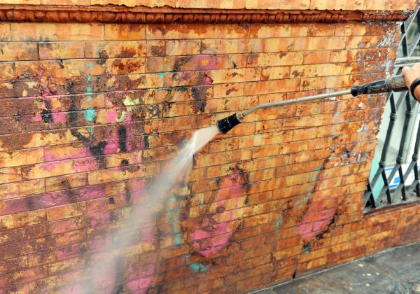 Brick Graffiti Cleaning in Springfield